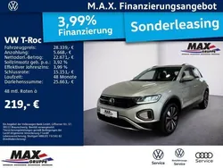 Ivory silver metallic (metallic) Gebraucht 2024 VW T-Roc Move SUV | 28.339 € (Superpreis)