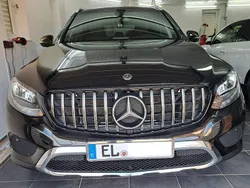 Schwarz Gebraucht 2018 Mercedes CLC220 Kleinwagen | 32.485 €