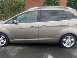 Beige Gebraucht 2018 Ford Grand C-Max Titanium Van / Kleinbus | 10.990 € (Guter Preis)