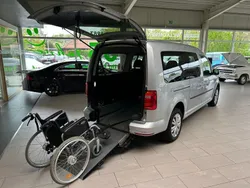 Reflexsilber metallic Gebraucht 2019 VW Caddy Maxi Van / Kleinbus | 38.450 €