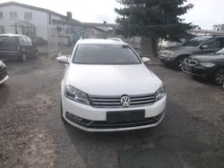 Weiß Gebraucht 2011 VW Passat Highline Kombi | 4.300 € (Superpreis)