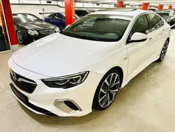 Abalone weiss (p3s) Gebraucht 2018 Opel Insignia Sport Limousine | 18.500 € (Fairer Preis)