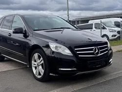 Schwarz Gebraucht 2011 Mercedes R350 AMG line Van / Kleinbus | 8.495 € (Superpreis)