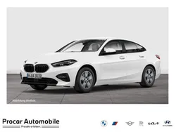 Weiß Gebraucht 2023 BMW 218 Sport Line Coupé | 27.995 € (Fairer Preis)