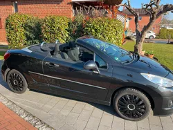 Schwarz Gebraucht 2012 Peugeot 207 CC Access Cabrio | 2.999 € (Superpreis)