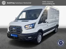 Frozen white (pn3gz) Gebraucht 2022 Ford E-Transit Trend Van | 34.925 € (Superpreis)