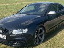 Schwarz Gebraucht 2011 Audi RS5 Sport Coupé | 25.400 € (Fairer Preis)