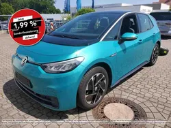 Blau Gebraucht 2021 VW ID.3 Life Kleinwagen | 20.640 € (Fairer Preis)
