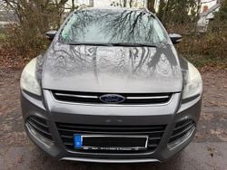 Grau Gebraucht 2014 Ford Kuga Titanium SUV | 12.000 € (Guter Preis)