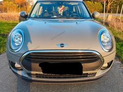 Grau Gebraucht 2017 Mini One D Kleinwagen | 14.000 € (Etwas zu teuer)