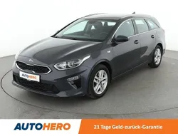 Grau Gebraucht 2018 Kia Ceed Vision Kombi | 16.250 € (Fairer Preis)