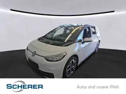 Weiß Gebraucht 2023 VW ID.3 Pro Kleinwagen | 31.980 € (Teuer)