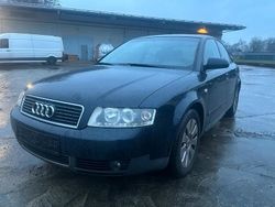 Blau Gebraucht 2002 Audi A4 Limousine | 1.150 € (Guter Preis)