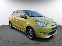 Karambolagelb Gebraucht 2015 Mitsubishi Space Star Diamant Edition Kleinwagen | 5.390 € (Fairer Preis)