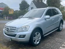Silber Gebraucht 2010 Mercedes ML300 SUV | 11.500 € (Guter Preis)
