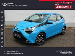 Blau Gebraucht 2018 Toyota Aygo Connect Style Kleinwagen | 9.890 € (Etwas zu teuer)