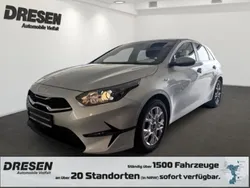Kcs) sparklingsilber met. (silber Gebraucht 2024 Kia Ceed Vision Limousine | 22.280 € (Superpreis)