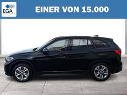 Schwarz metallic Gebraucht 2021 BMW X1 Advantage SUV | 29.100 € (Teuer)
