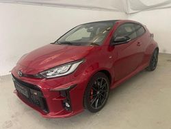 Rot Gebraucht 2022 Toyota Yaris Kleinwagen | 31.490 € (Fairer Preis)
