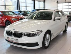 Weiß Gebraucht 2017 BMW 530 Limousine | 21.400 € (Fairer Preis)