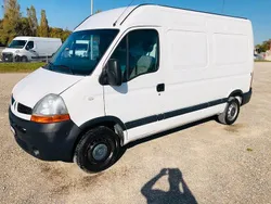 Weiß Gebraucht 2010 Renault Master Van | 4.500 € (Fairer Preis)