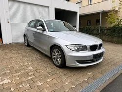 Silber Gebraucht 2007 BMW 116 Kleinwagen | 3.900 €