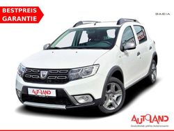 Weiß Gebraucht 2020 Dacia Sandero Essentiel Kleinwagen | 12.990 € (Teuer)
