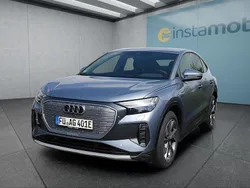 Blau Gebraucht 2023 Audi Q4 e-tron SUV | 37.449 € (Guter Preis)