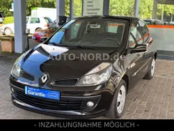 Schwarz Gebraucht 2006 Renault Clio III Dynamique Kleinwagen | 2.490 € (Fairer Preis)