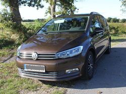Braun Gebraucht 2015 VW Touran Van / Kleinbus | 15.500 € (Guter Preis)