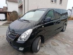 Schwarz Gebraucht 2012 Hyundai H-1 Van / Kleinbus | 15.200 € (Teuer)