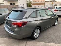 Quarz grau Gebraucht 2020 Opel Astra Edition Kombi | 10.550 € (Etwas zu teuer)