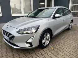 Silber Gebraucht 2020 Ford Focus Kombi | 21.599 € (Teuer)