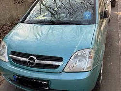 Gebraucht 2003 Opel Meriva Van / Kleinbus | 880 € (Teuer)
