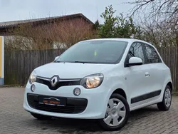 Weiß Gebraucht 2016 Renault Twingo Experience Kleinwagen | 5.500 € (Fairer Preis)