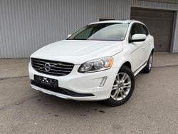 Weiß Gebraucht 2015 Volvo XC60 Kinetic SUV | 12.000 € (Guter Preis)