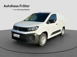 Weiß Gebraucht 2024 Opel Combo Van / Kleinbus | 20.980 € (Fairer Preis)