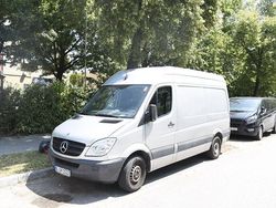 Grau Gebraucht 2007 Mercedes Sprinter Van | 10.000 € (Fairer Preis)