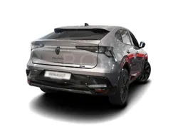 Grau Gebraucht 2024 Renault Rafale Esprit Alpine SUV | 44.348 € (Fairer Preis)