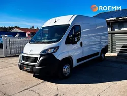 Weiß Gebraucht 2023 Peugeot Boxer Van | 21.980 € (Fairer Preis)