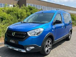 Blau sky Gebraucht 2018 Dacia Dokker Celebration Van | 13.200 € (Fairer Preis)