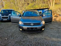 Braun Gebraucht 2010 VW Golf Plus Cross Team Van / Kleinbus | 4.990 € (Guter Preis)