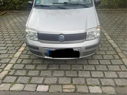 Grau Gebraucht 2004 Fiat Panda Kleinwagen | 1.599 € (Etwas zu teuer)