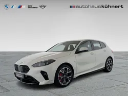Alpinweiß uni Gebraucht 2025 BMW 120 M Sport Kleinwagen | 37.855 € (Superpreis)