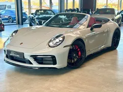 Porsche 911 Carrera GTS