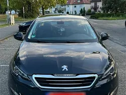 Grau Gebraucht 2015 Peugeot 308 Limousine | 8.500 € (Guter Preis)