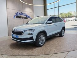 Moon weiß Gebraucht 2025 Skoda Karoq SUV | 24.910 € (Superpreis)