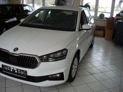 Weiß Gebraucht 2025 Skoda Fabia Essence Limousine | 14.800 € (Guter Preis)