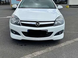 Weiß Gebraucht 2010 Opel Astra GTC OPC Coupé | 3.000 € (Guter Preis)