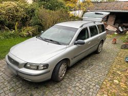 Silber Gebraucht 2002 Volvo V70 Kombi | 550 €